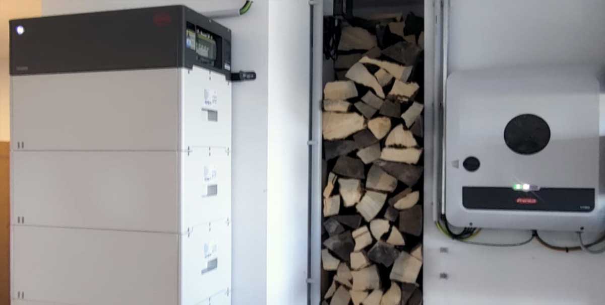 Wechselrichter und Stromspeicher